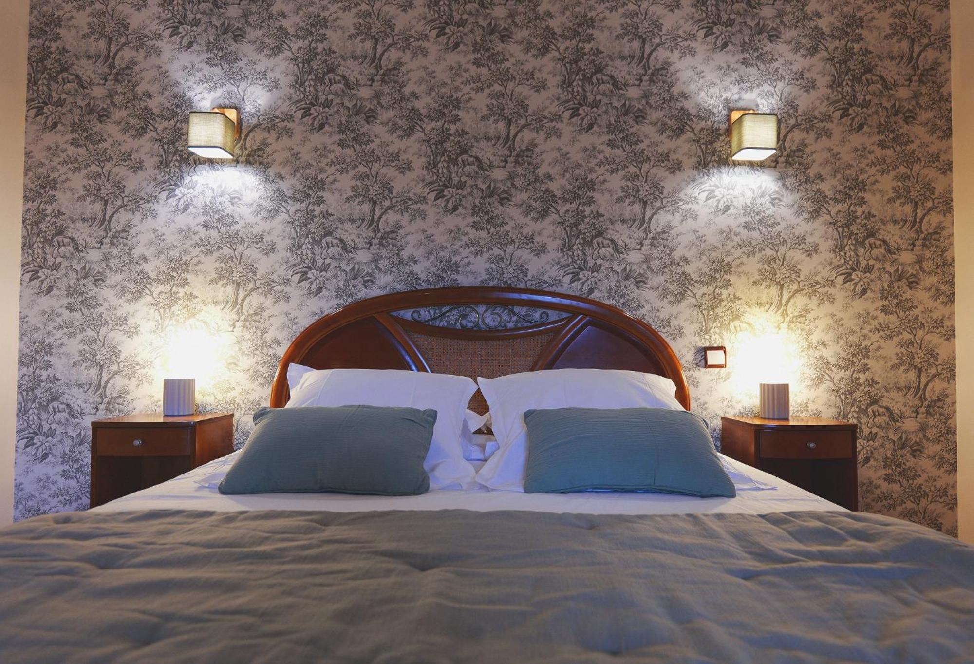 Auberge Du Cheval Blanc - Teritoria Selles-Saint-Denis Kültér fotó